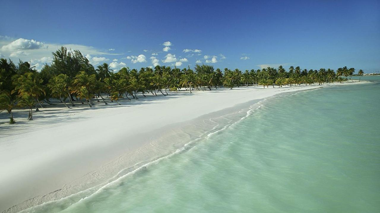 Corales Punta Cana Buitenkant foto